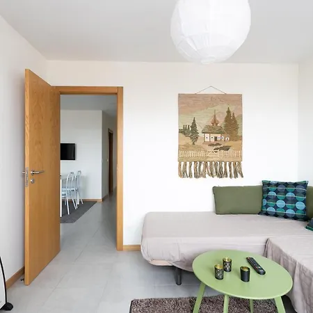 Apartamento A Modern And Homely 3 Bedroom With Elevator