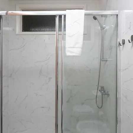 דירה A Modern And Homely 3 Bedroom With Elevator *