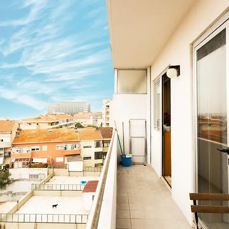 Apartment A Modern And Homely 3 Bedroom With Elevator